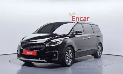 Kia Canival · 2019 год