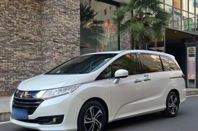 Honda Odyssey · 2017 год