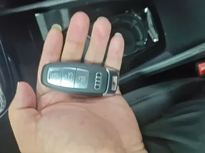 Audi Q4 e-tron 2023, 27000 км, за 134400 CNY - фото 9