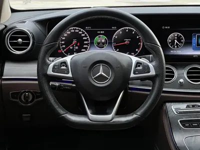 Mercedes-Benz E-Class 2018, 120000 км, за 128000 CNY - фото 12