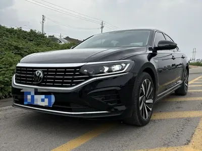 Volkswagen Passat · 2023 год