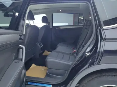 Volkswagen Tiguan L 2019, 91700 км, за 77800 CNY - фото 11