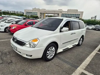Kia Canival · 2013 год