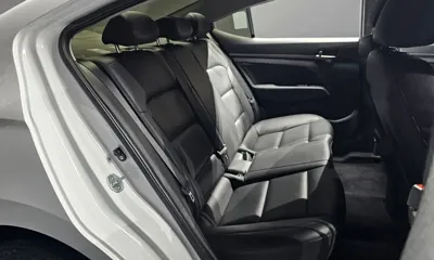 Hyundai Avante 2018, 60326 км, за 11600000 KRW - фото 12