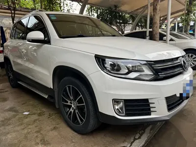 Volkswagen Tiguan 2016, 110000 км, за 43800 CNY