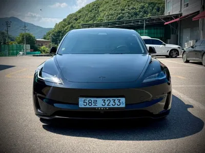 Tesla Model 3 · 2026 год