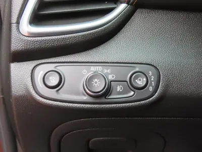 ChevroletGMDaewoo Trax 2020, 64242 км, за 9500000 KRW - фото 15