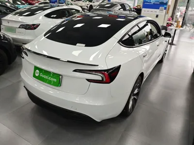 Tesla Model 3 2023, 31300 км, за 197900 CNY - фото 7