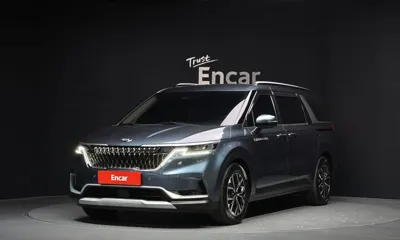Kia Canival · 2021 год