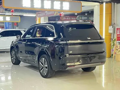 Li Auto Li L8 2024, 24000 км, за 255799 CNY - фото 8