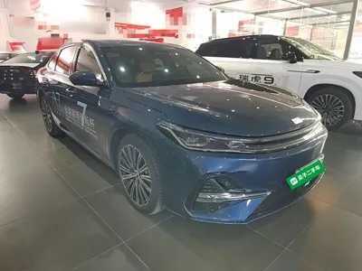 Geely Galaxy Galaxy A7 2025, 9900 км, за 116802.71 CNY
