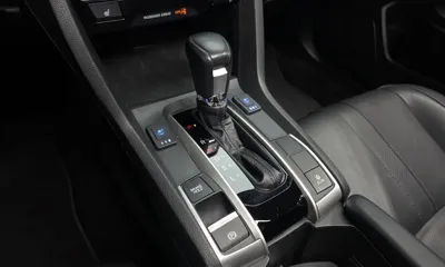 Honda Civic 2017, 62805 км, за 12800000 KRW - фото 9