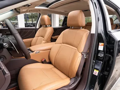 Lexus LS 2019, 145000 км, за 229600 CNY - фото 11