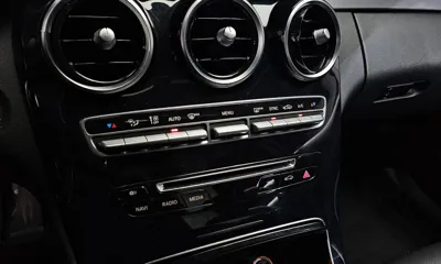 Mercedes-Benz C-Class 2016, 132198 км, за 12000000 KRW - фото 18