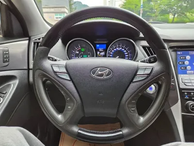 Hyundai Sonata 2012, 109975 км, за 5500000 KRW - фото 14