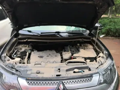 Mitsubishi Outlander 2019, 76400 км, за 55000 CNY - фото 9