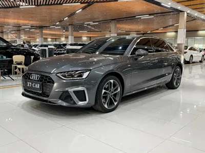 Audi A4L · 2022 год