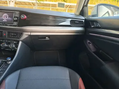Volkswagen Bora 2019, 83000 км, за 41800 CNY - фото 16