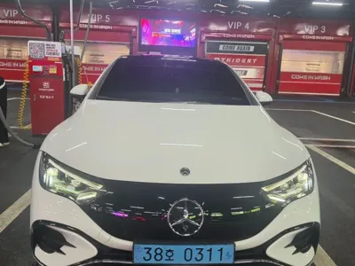 Mercedes-Benz EQE · 2024 год