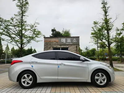 Hyundai Avante 2014, 179000 км, за 3990000 KRW - фото 8
