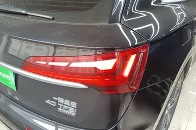Audi Q5L 2022, 98300 км, за 180235.55 CNY - фото 9