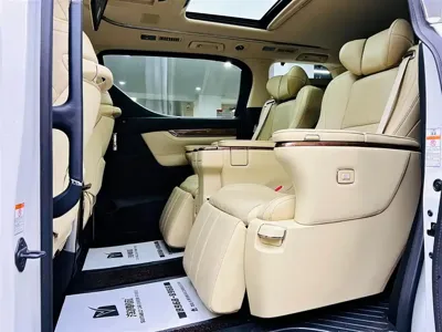 Toyota Alphard 2017, 140000 км, за 375000 CNY - фото 15