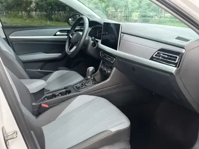 Volkswagen Lavida 2024, 8400 км, за 72800 CNY - фото 9
