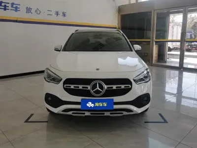 Mercedes-Benz GLA 2023, 15900 км, за 135800 CNY