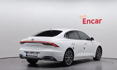 Hyundai Grandeur 2023, 38858 км, за 25990000 KRW