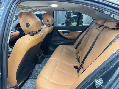 BMW 3-Series 2018, 87000 км, за 18000000 KRW - фото 12