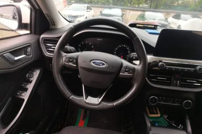 Ford Focus 2020, 32100 км, за 57381.66 CNY - фото 7