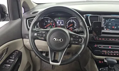 Kia Canival 2018, 96188 км, за 16500000 KRW - фото 12