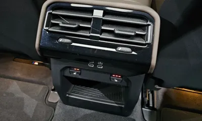 BMW 5-Series 2024, 22076 км, за 60700000 KRW - фото 32