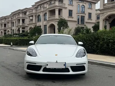 Porsche 718 2024, 27000 км, за 338000 CNY