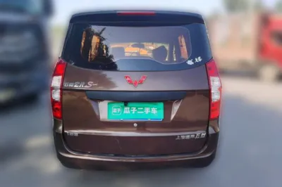Wuling Hongguang 2015, 70300 км, за 23058.93 CNY - фото 5