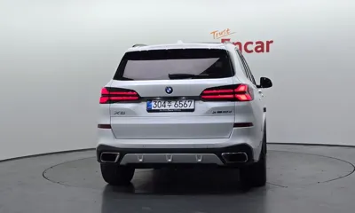 BMW X5 2026, 10593 км, за 121000000 KRW