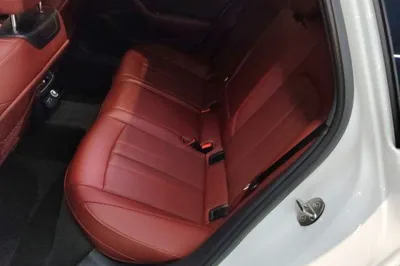 Audi A4L 2025, 6000 км, за 201653.25 CNY - фото 6