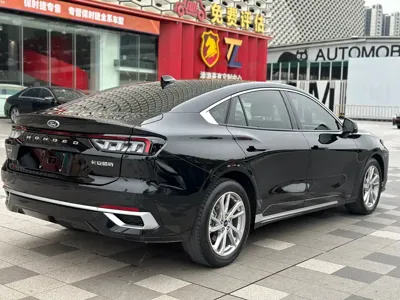 Ford Mondeo 2023, 39200 км, за 78400 CNY - фото 16