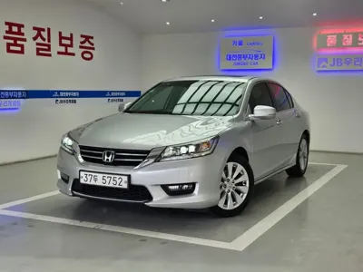 Honda Accord · 2014 год