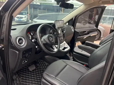 Mercedes-Benz Vito 2017, 130000 км, за 88000 CNY