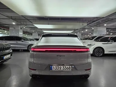 Porsche Cayenne 2026, 7690 км, за 179000000 KRW