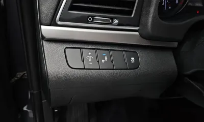 Hyundai Avante 2018, 109745 км, за 9700000 KRW - фото 16