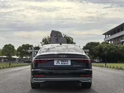 Audi A8 2025, 30000 км, за 830000 CNY - фото 18