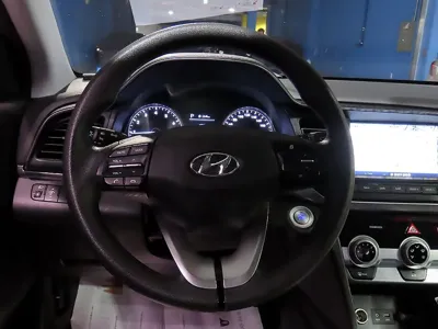 Hyundai Avante 2019, 98394 км, за 10600000 KRW - фото 10