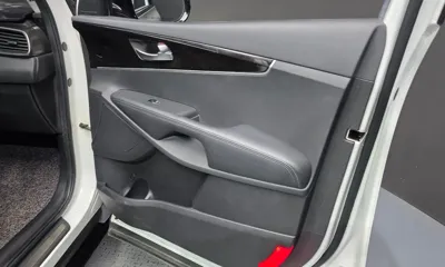 Kia Sorento 2019, 60426 км, за 16000000 KRW - фото 24