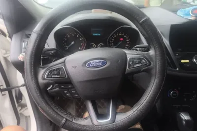 Ford Kuga 2017, 119500 км, за 43398.24 CNY - фото 9
