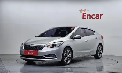 Kia K3 · 2015 год