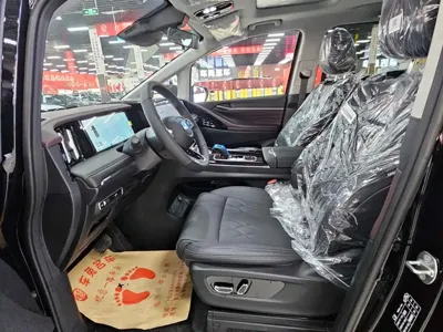 GAC Motor Trumpchi M8 2026, 100 км, за 192800 CNY - фото 8