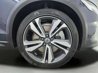 Volvo V60 2021, 94625 км, за 26000000 KRW - фото 6