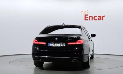 BMW 5-Series 2022, 62129 км, за 31800000 KRW - фото 4